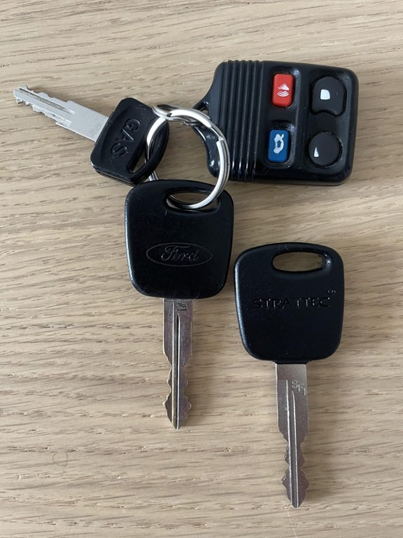 2002 Ford Focus Image 46