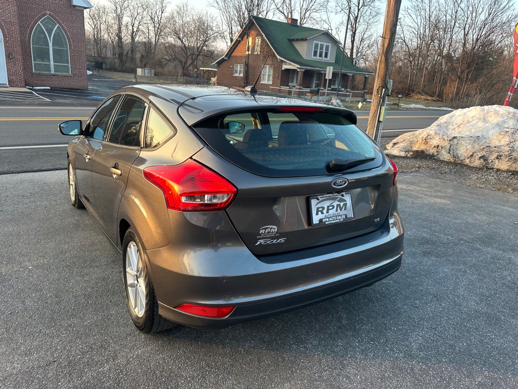 2016 Ford Focus Image 5