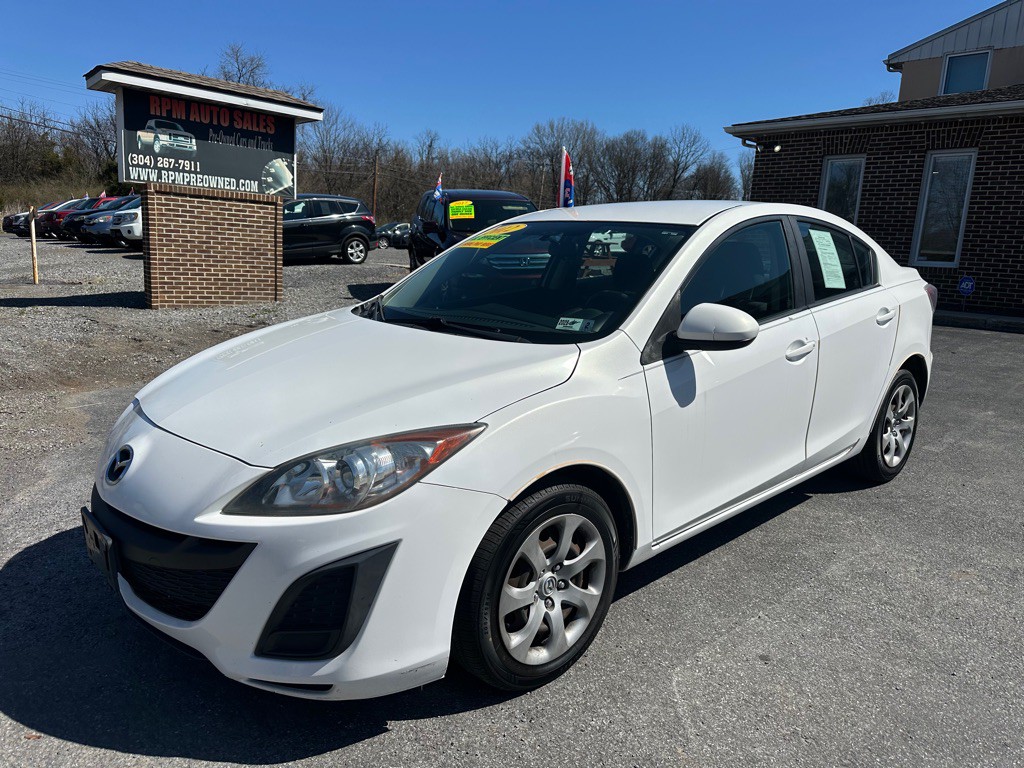 2011 Mazda Mazda3 Image 1