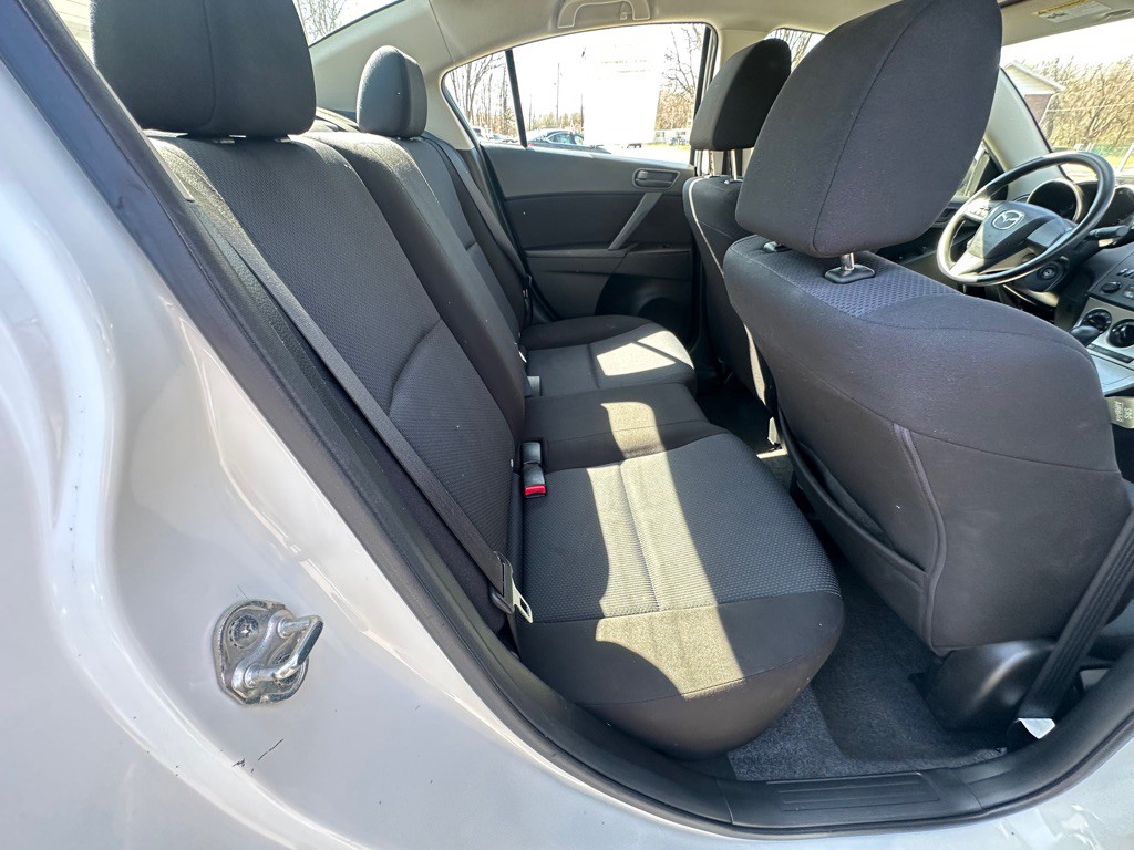 2011 Mazda Mazda3 Image 8