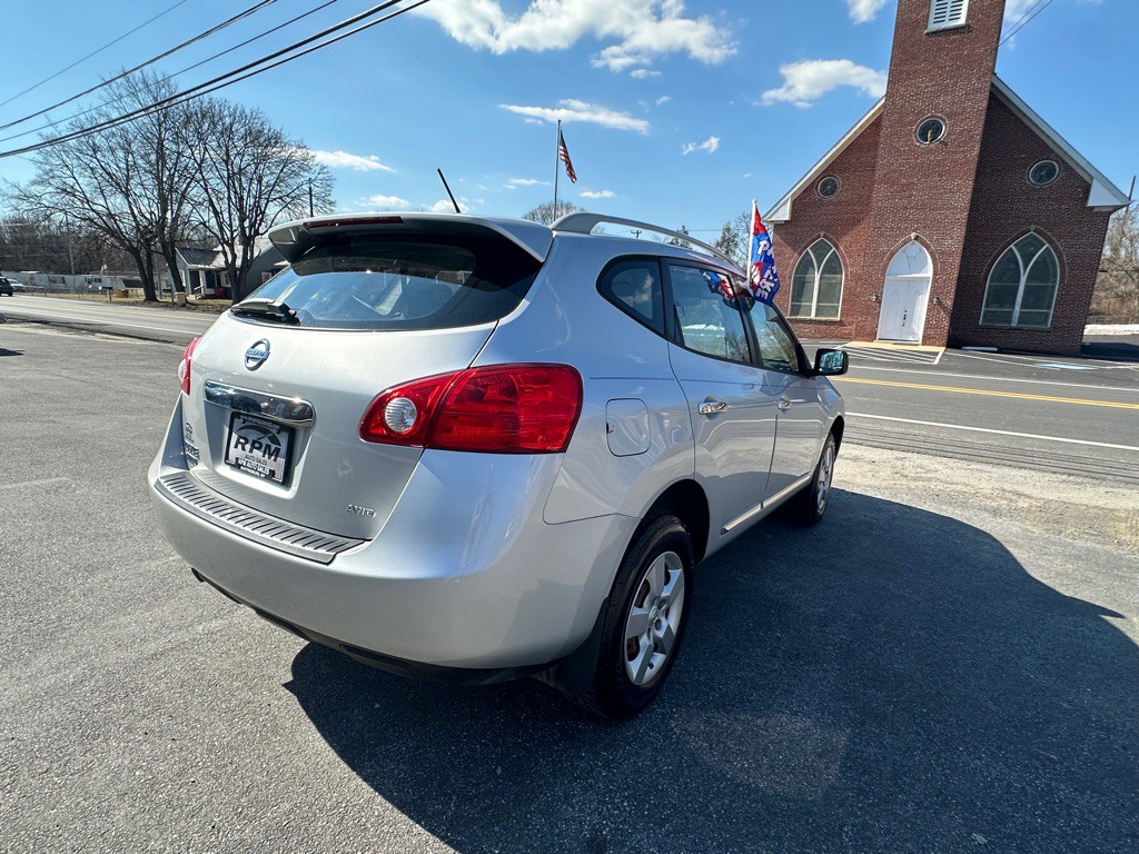 2015 Nissan Rogue Image 4
