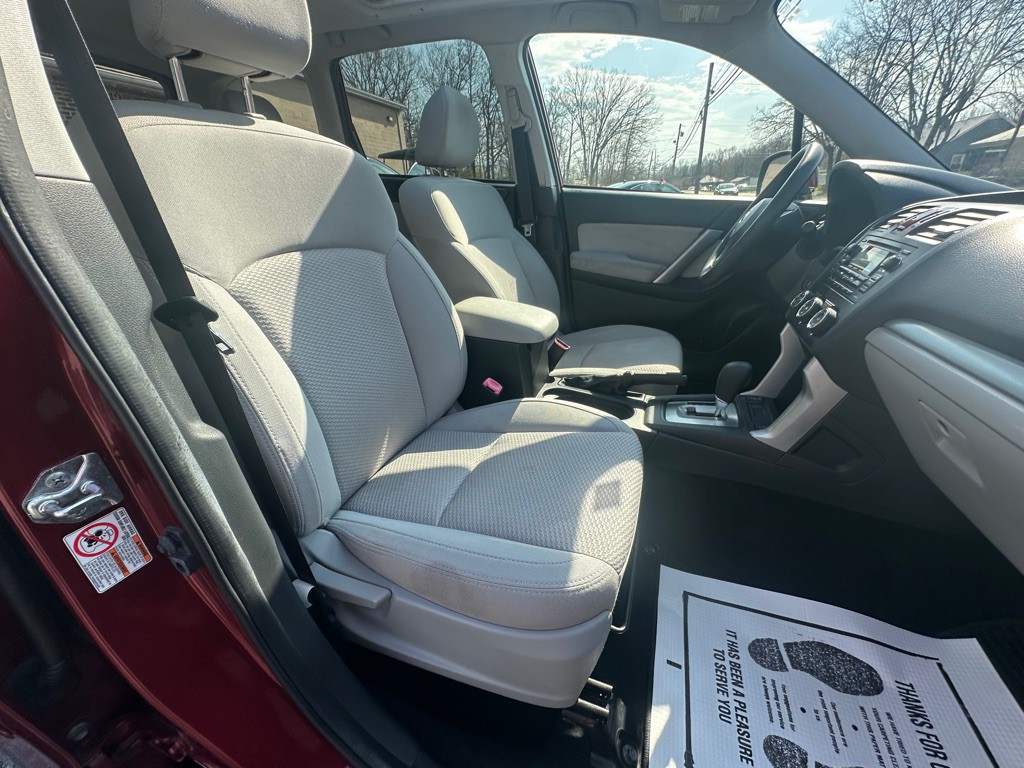 2014 Subaru Forester Image 6