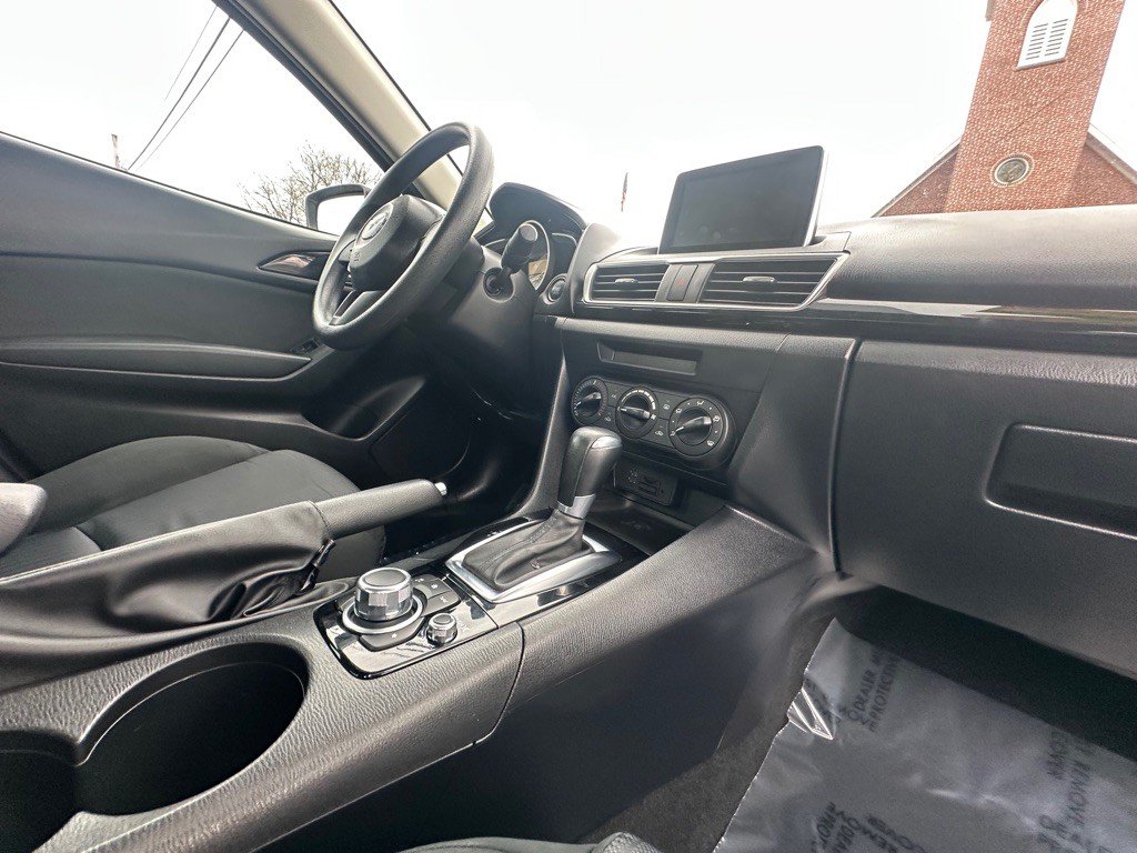 2015 Mazda Mazda3 Image 7