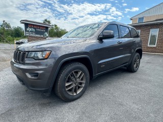 Image for 2016 Jeep Grand Cherokee LAREDO 75TH ANNIVERSARY ID: 7373324