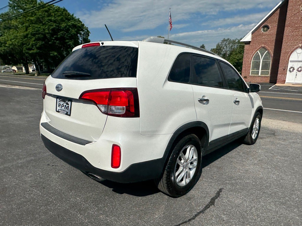 2015 Kia Sorento Image 4