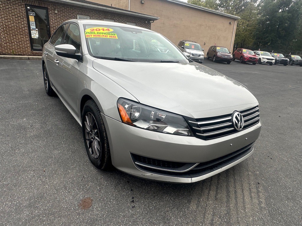 2014 Volkswagen Passat Image 3