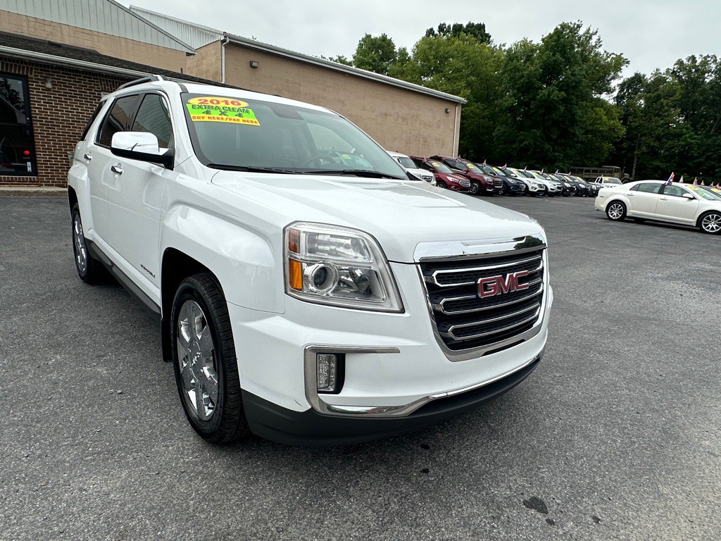2016 GMC Terrain Image 3