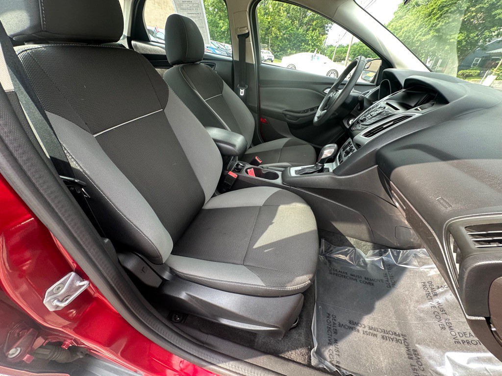 2014 Ford Focus Image 6