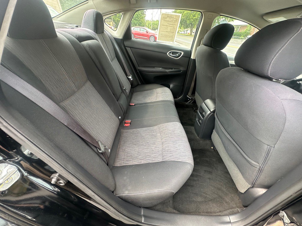 2014 Nissan Sentra Image 8