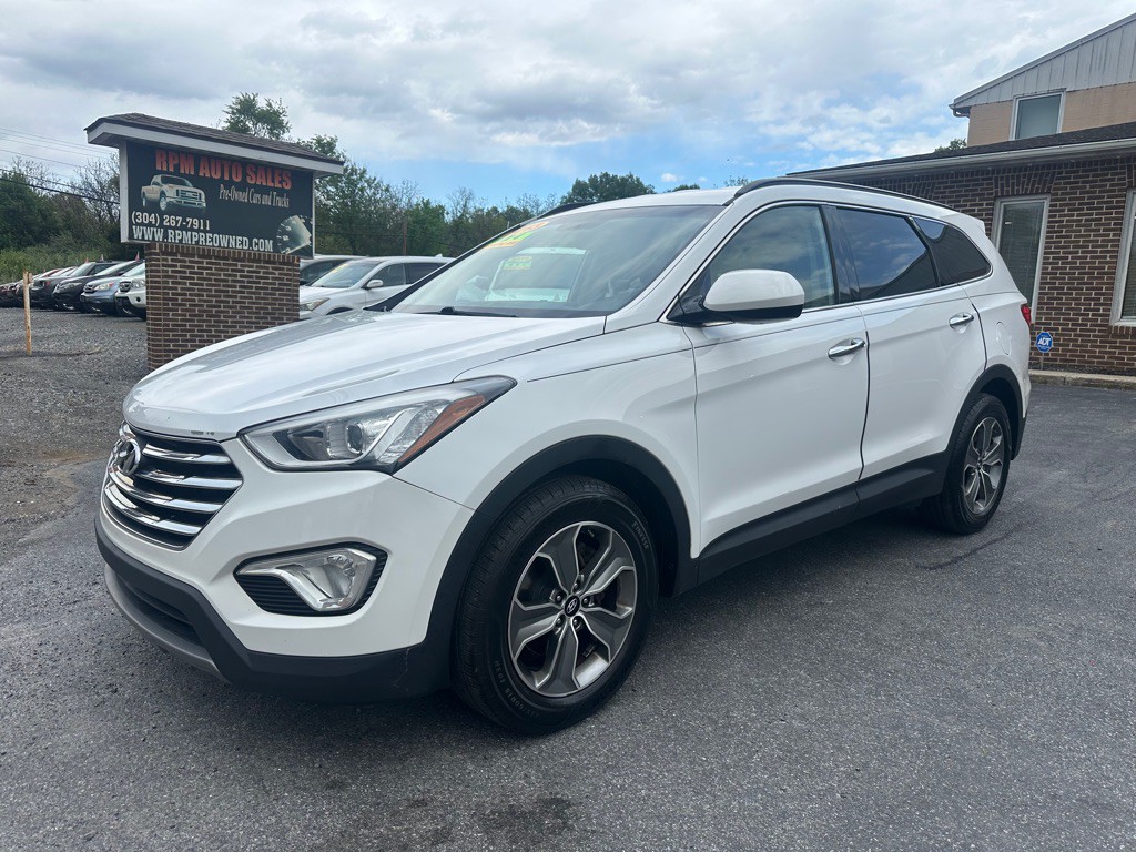 2013 Hyundai Santa Fe Image 1