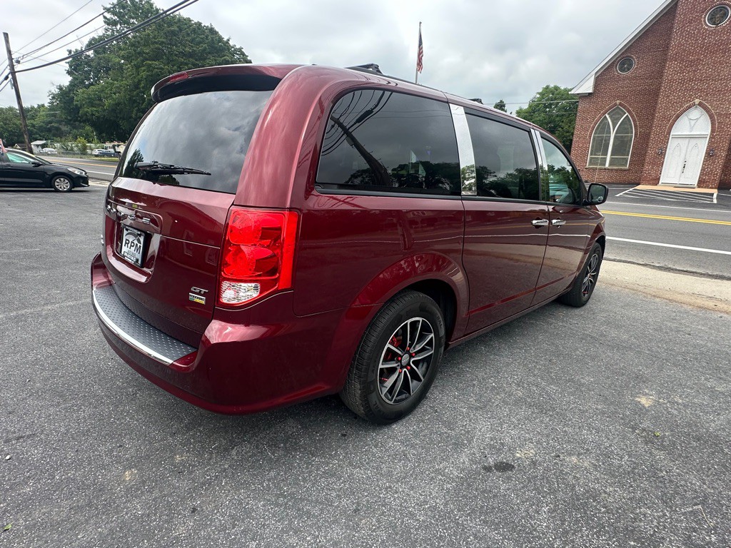 2018 Dodge Grand Caravan Image 4