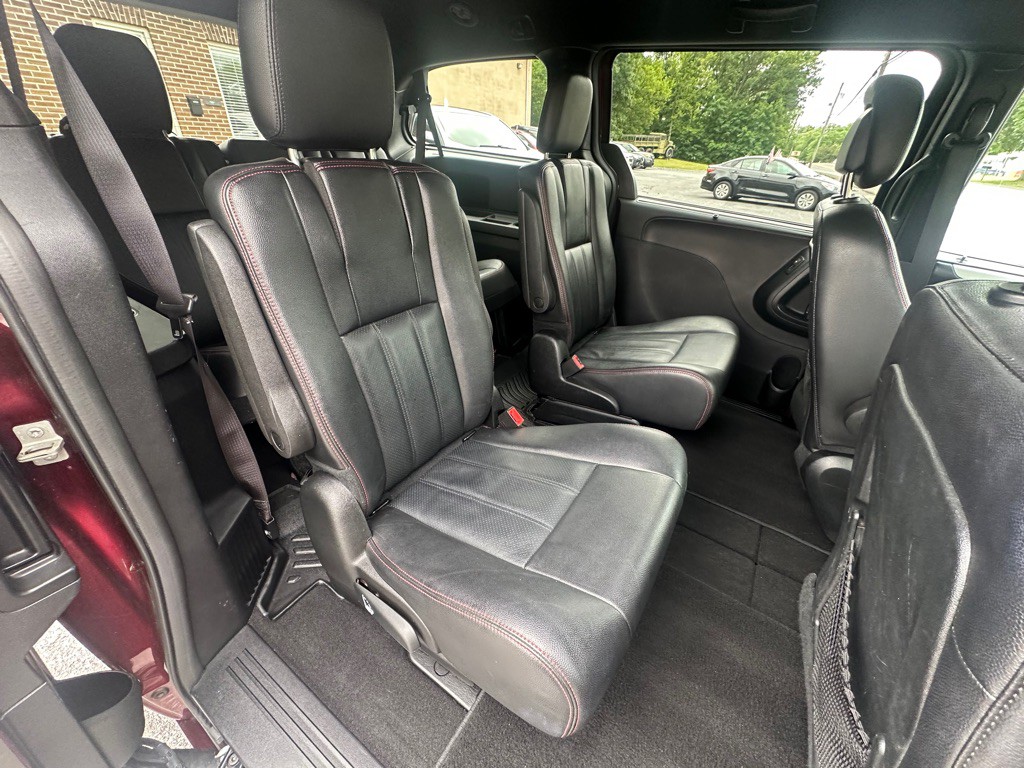 2018 Dodge Grand Caravan Image 8