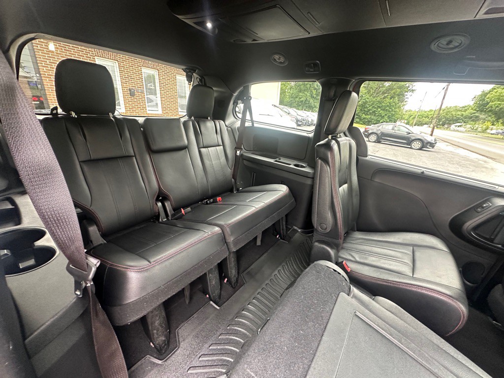 2018 Dodge Grand Caravan Image 9