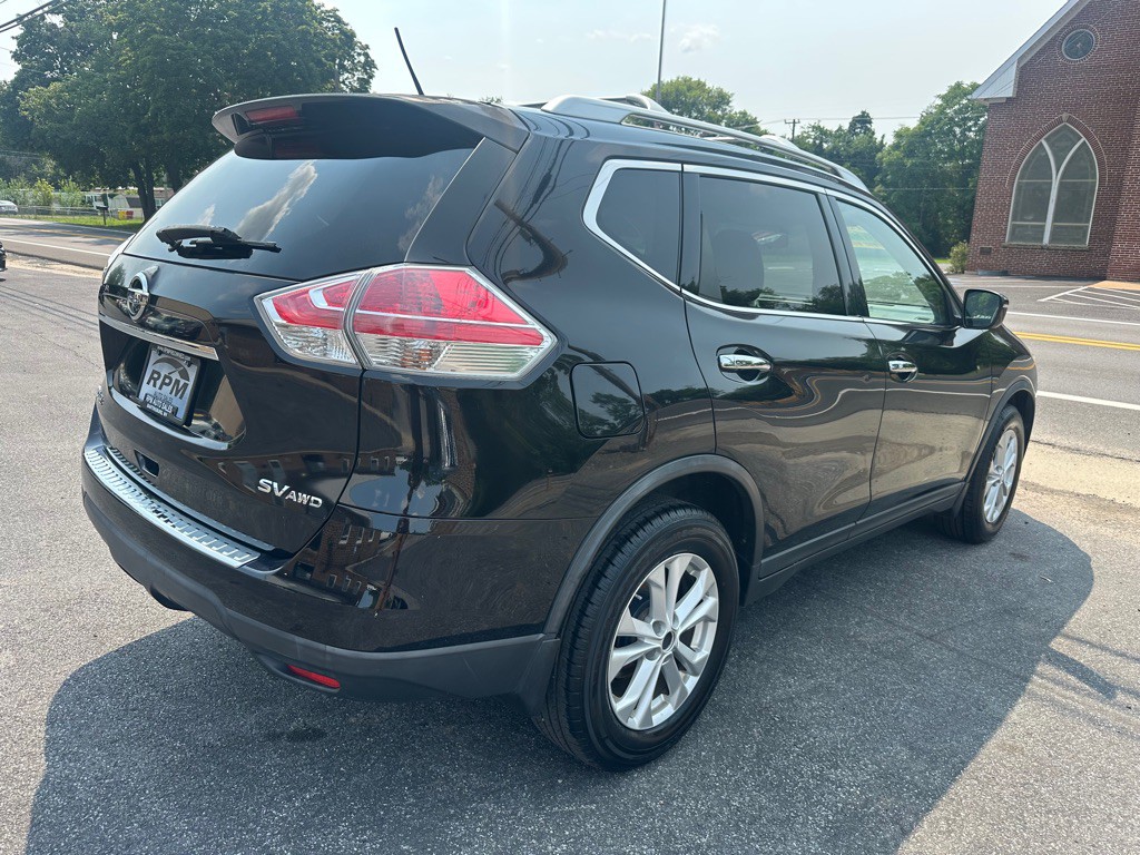 2015 Nissan Rogue Image 4