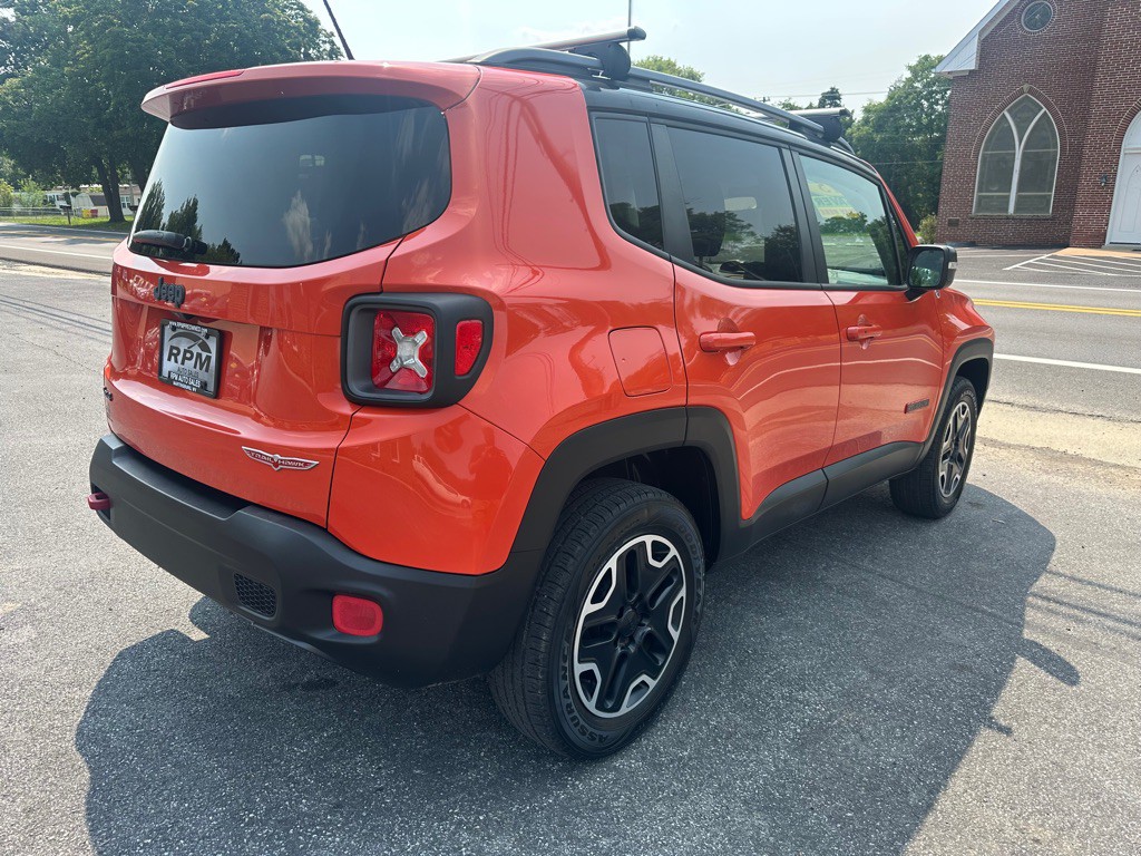 2015 Jeep Renegade Image 4