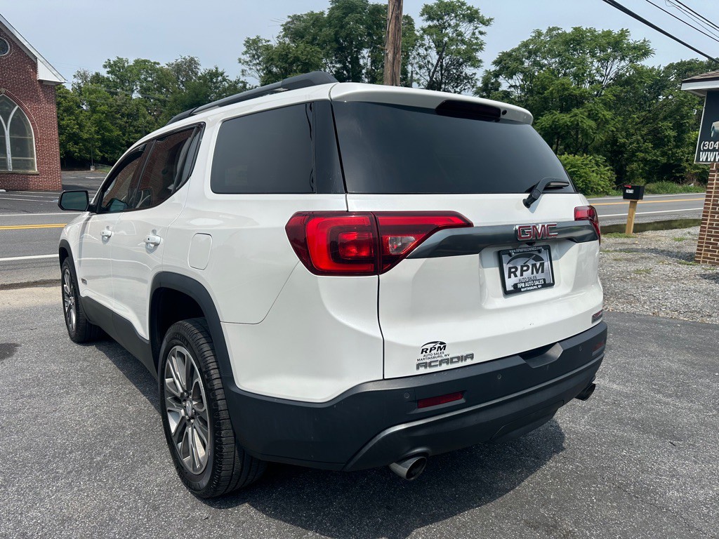 2017 GMC Acadia Image 5