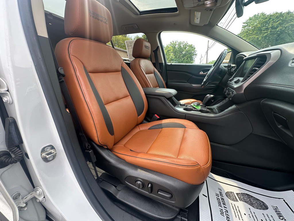 2017 GMC Acadia Image 6