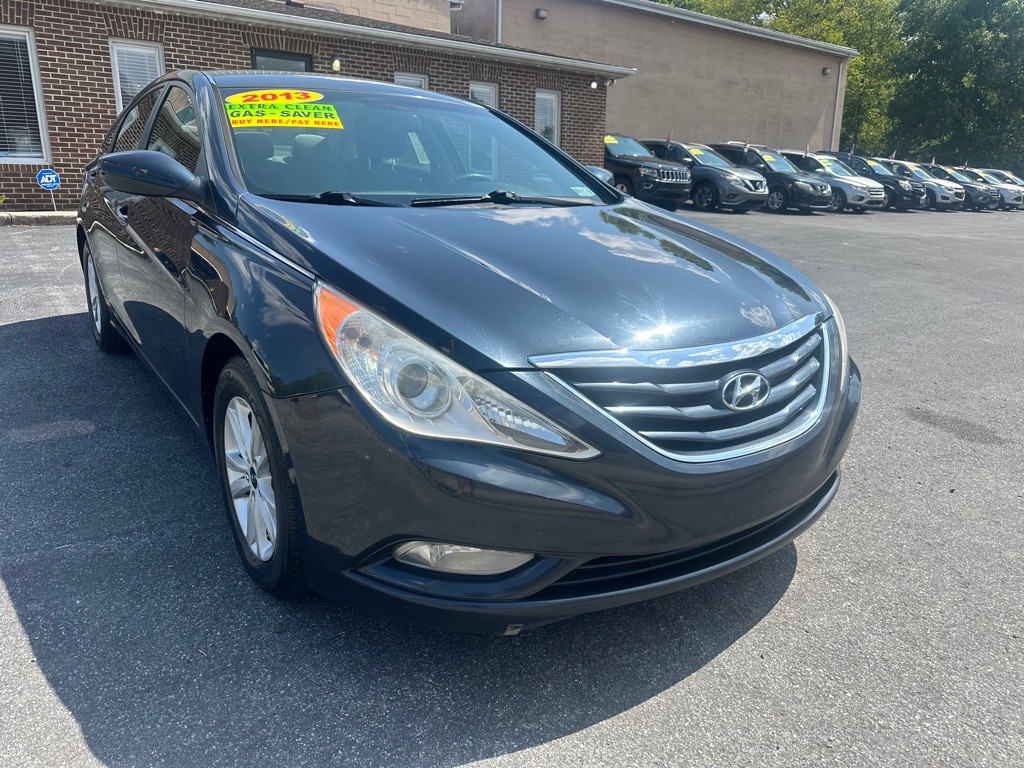 2013 Hyundai Sonata Image 3