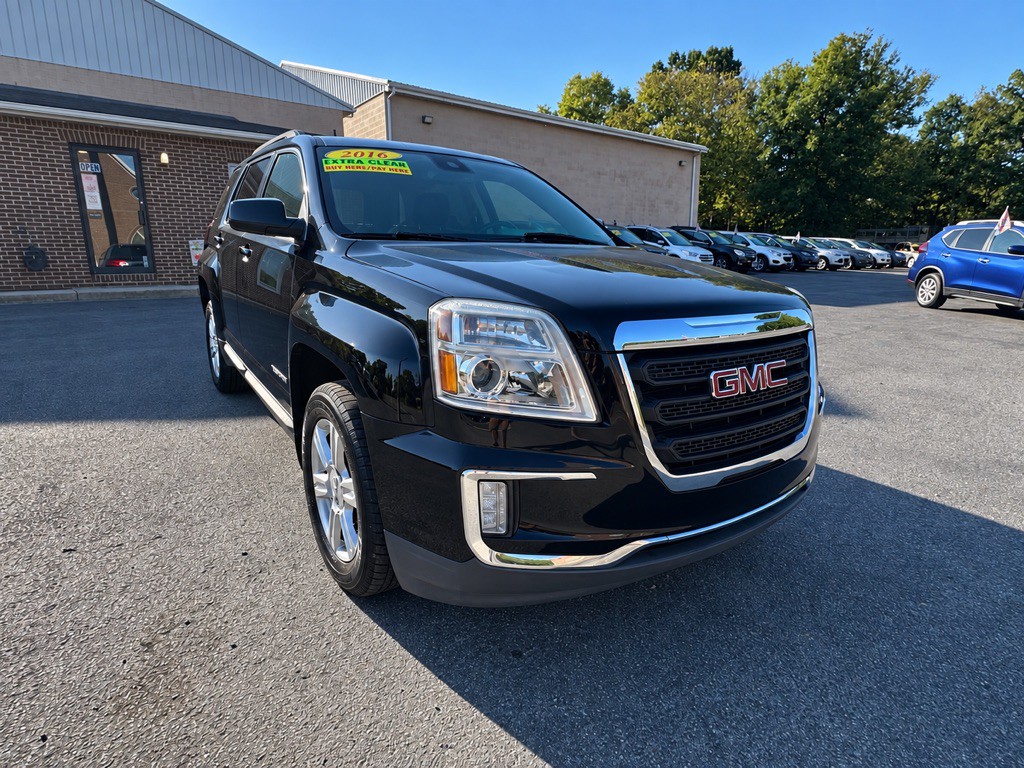 2016 GMC Terrain Image 3