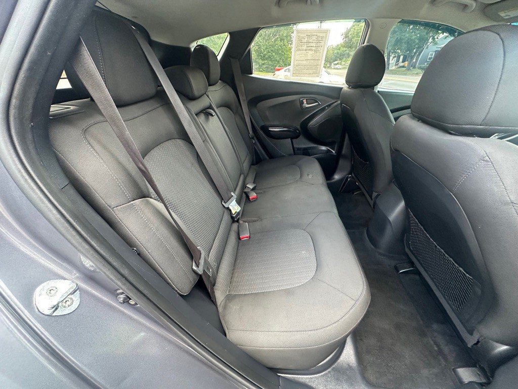 2015 Hyundai Tucson Image 8