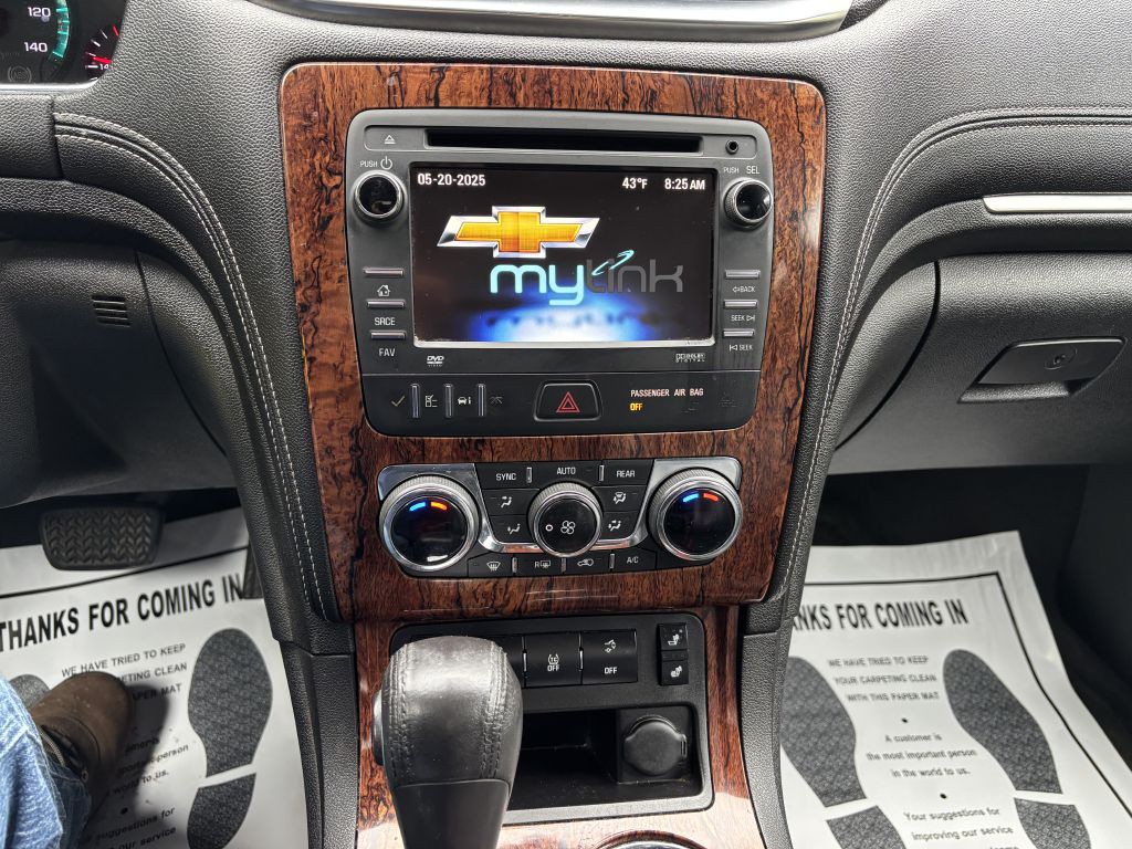 2013 Chevrolet Traverse Image 11