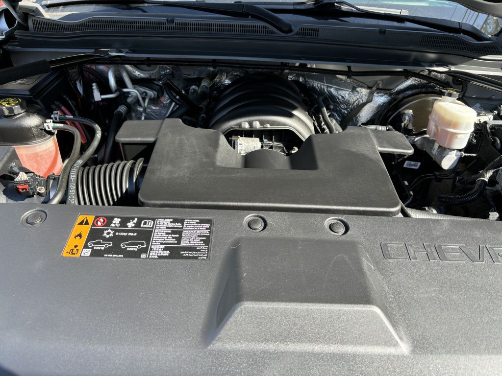 2017 Chevrolet Tahoe Image 5