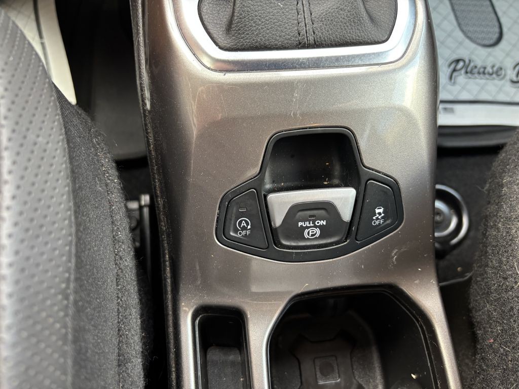 2020 Jeep Renegade Image 14