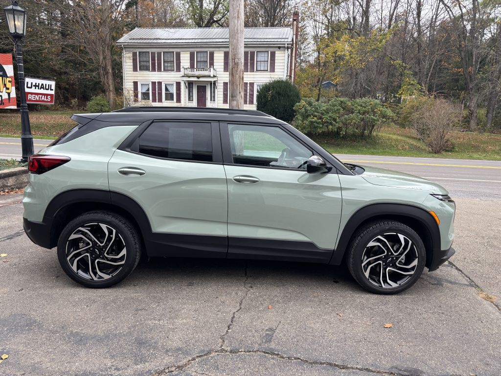 2024 Chevrolet Trailblazer Image 2
