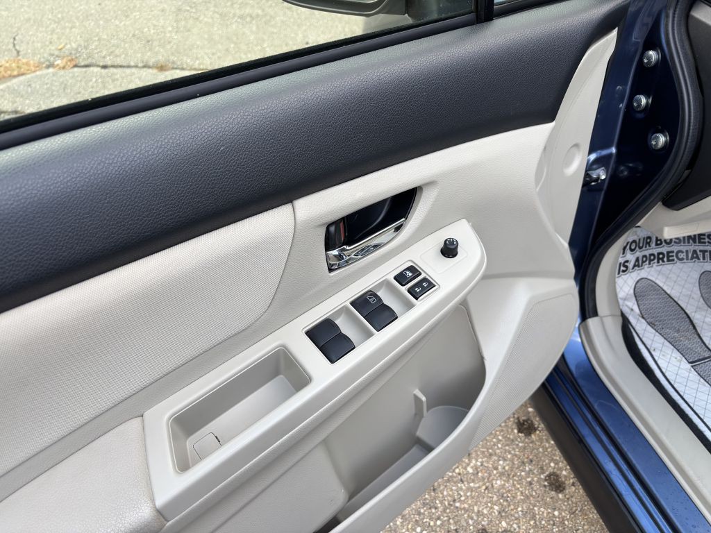 2013 Subaru Crosstrek Image 8