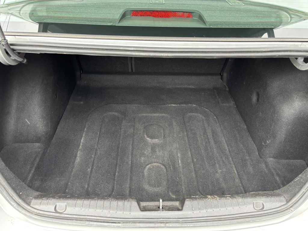 2015 Chevrolet Cruze Image 15