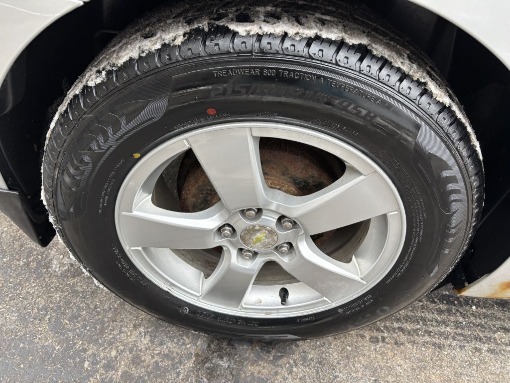 2015 Chevrolet Cruze Image 18