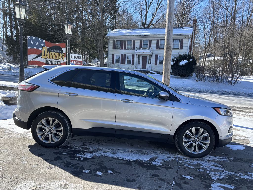 2019 Ford Edge Image 2