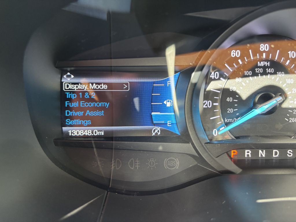 2019 Ford Edge Image 10