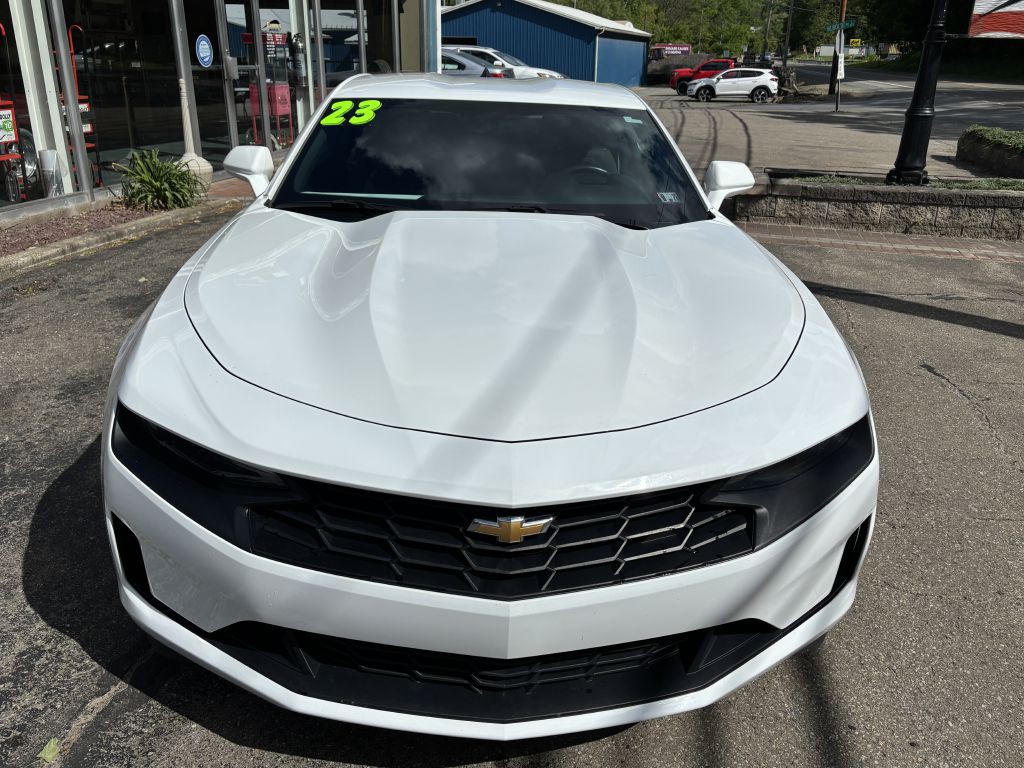 2023 Chevrolet Camaro Image 4