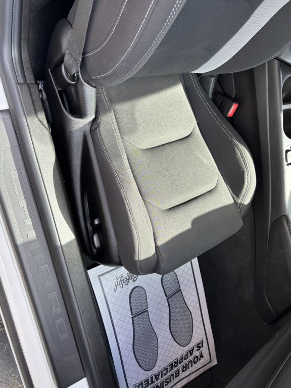 2023 Chevrolet Camaro Image 19