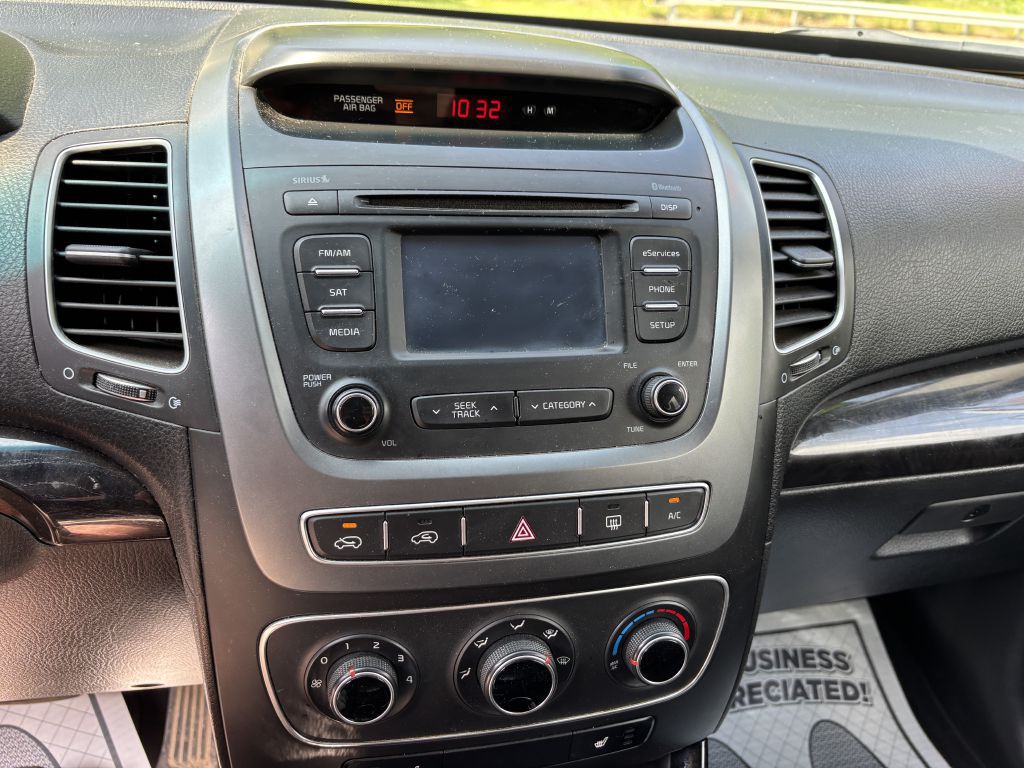 2014 Kia Sorento Image 7