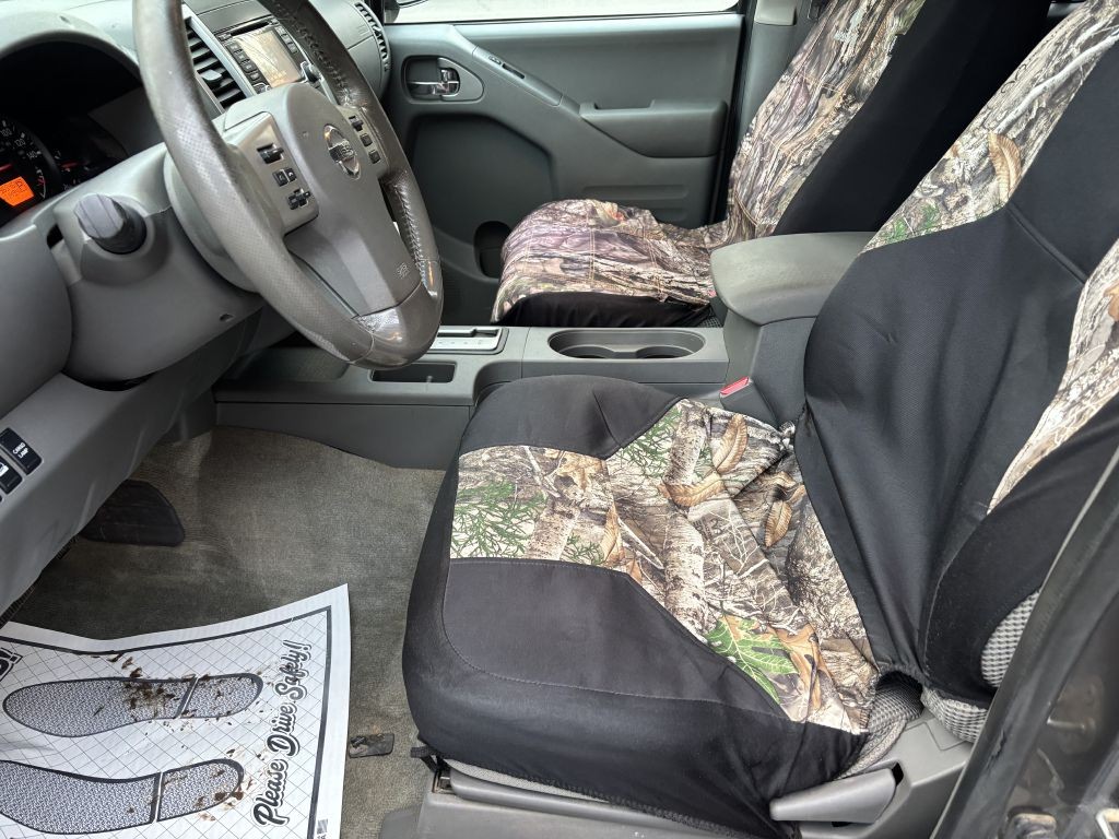 2017 Nissan Frontier Image 9