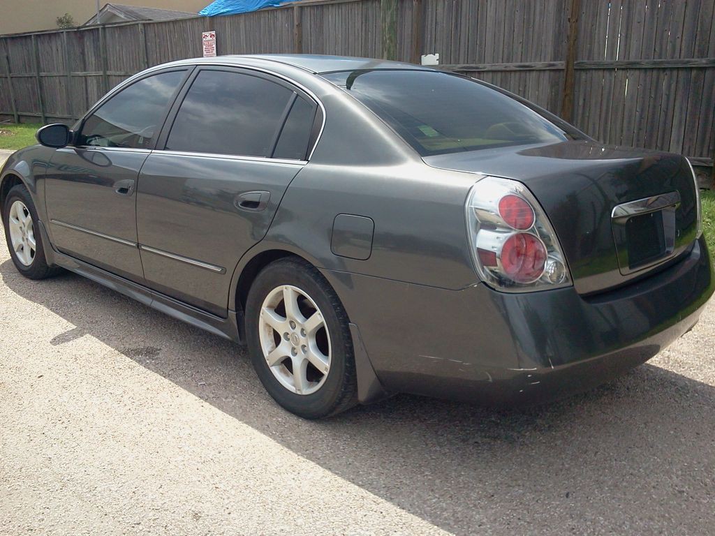 2005 Nissan Altima Image 6