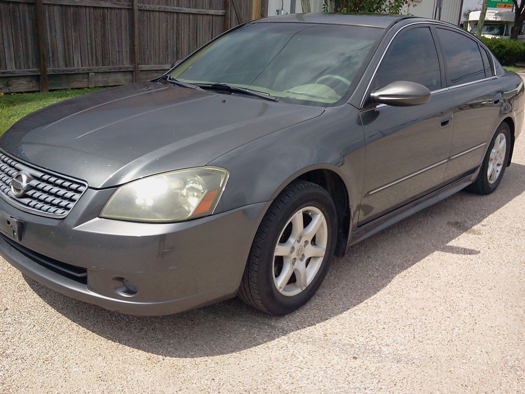 2005 Nissan Altima Image 7