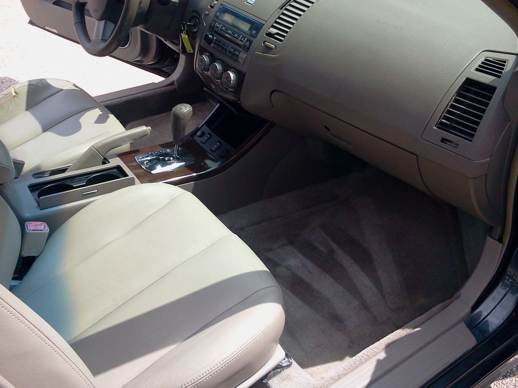 2005 Nissan Altima Image 13
