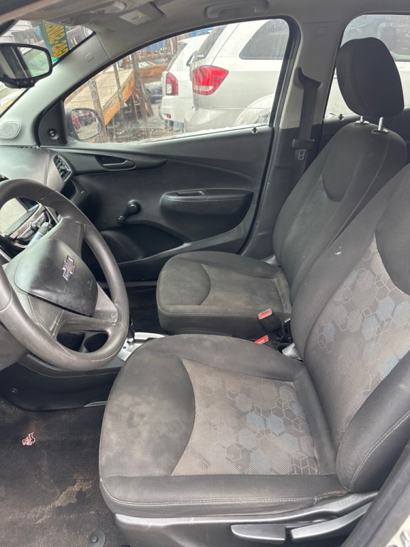 2018 Chevrolet Spark Image 3