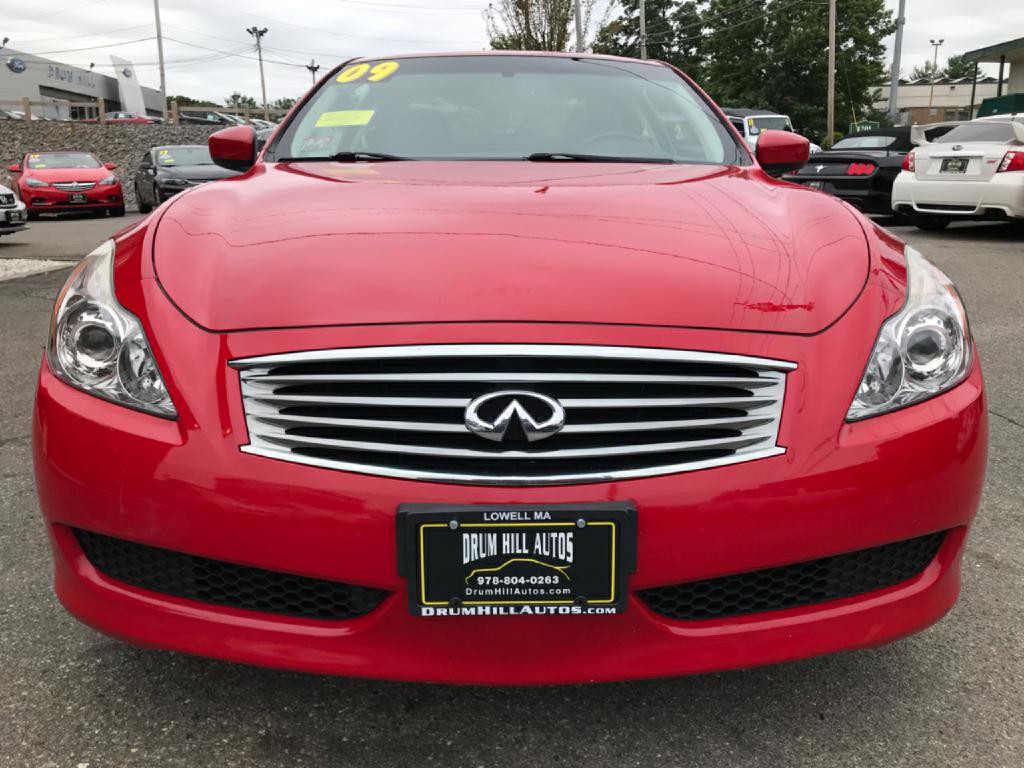 2009 INFINITI G37 Image 3