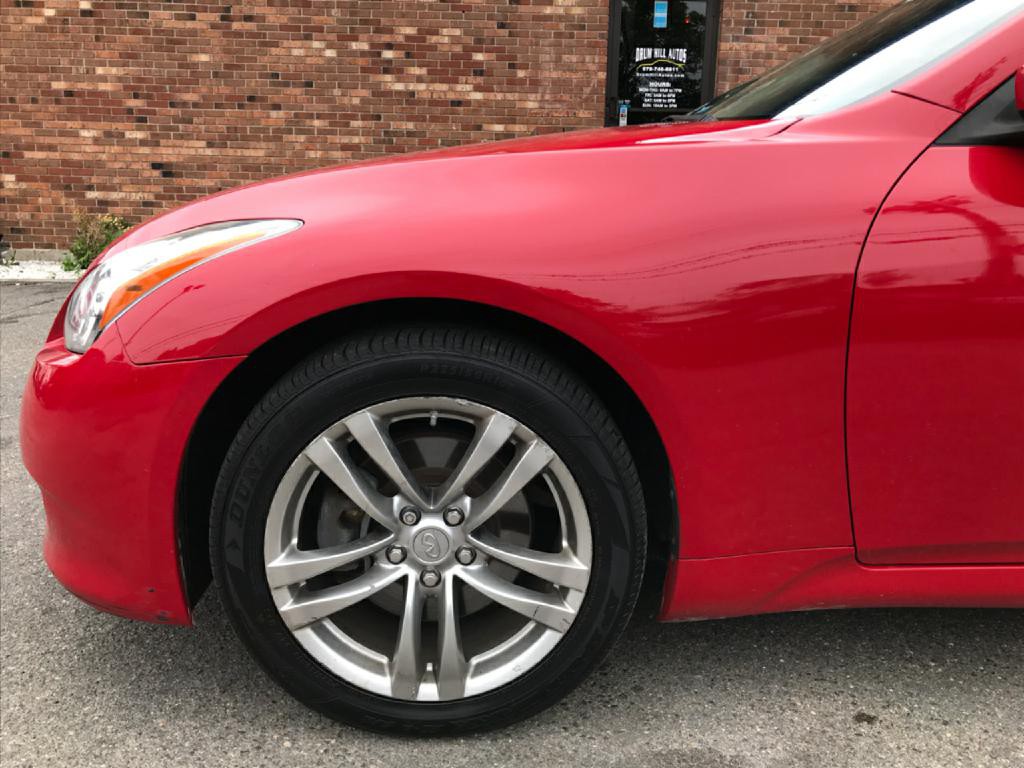 2009 INFINITI G37 Image 9