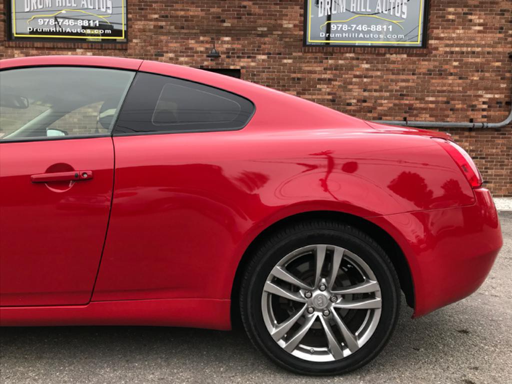 2009 INFINITI G37 Image 10