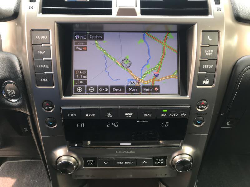 2016 Lexus GX 460 Image 32