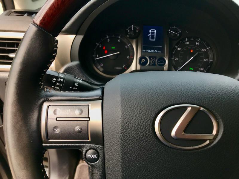 2016 Lexus GX 460 Image 36