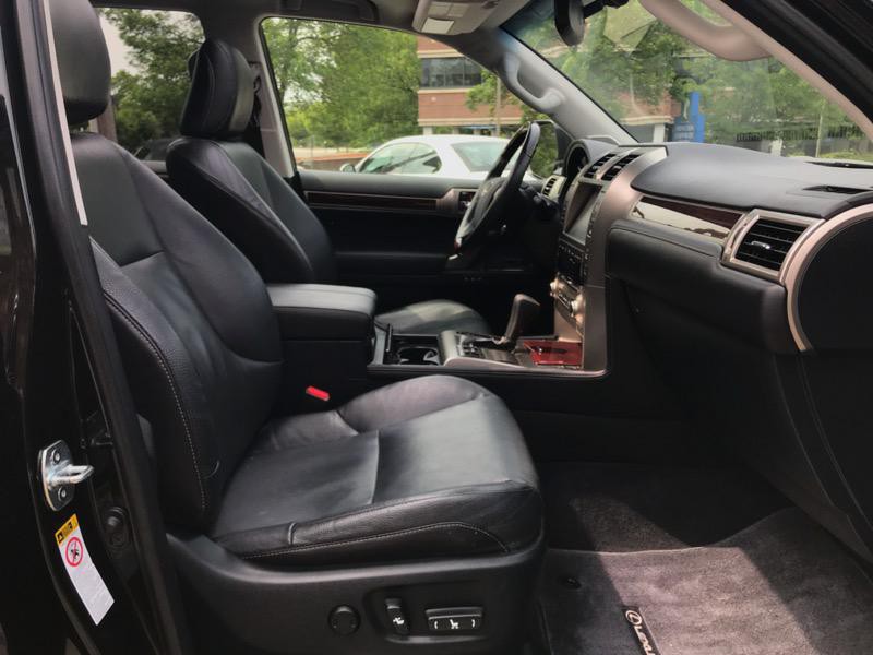 2016 Lexus GX 460 Image 40