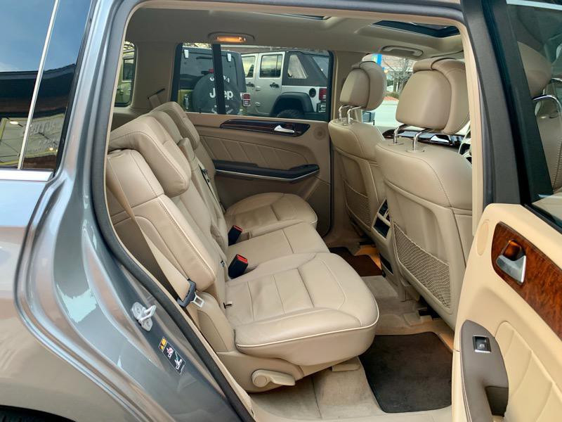 2014 Mercedes-Benz GL-Class Image 25