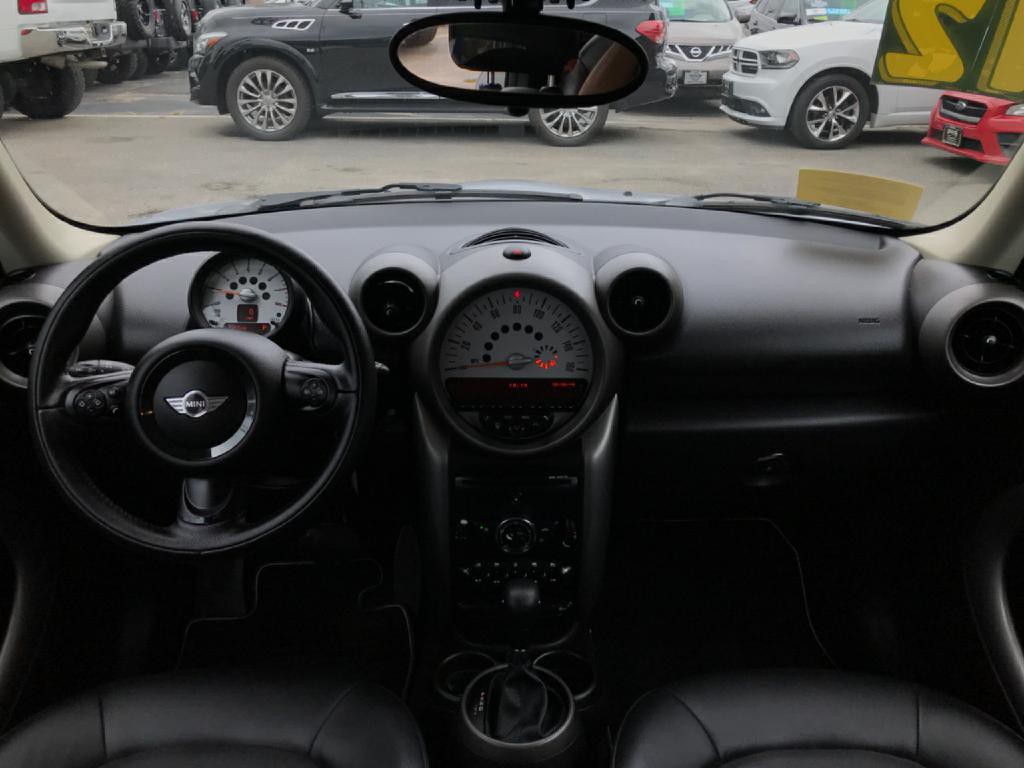 2012 MINI Countryman Image 19
