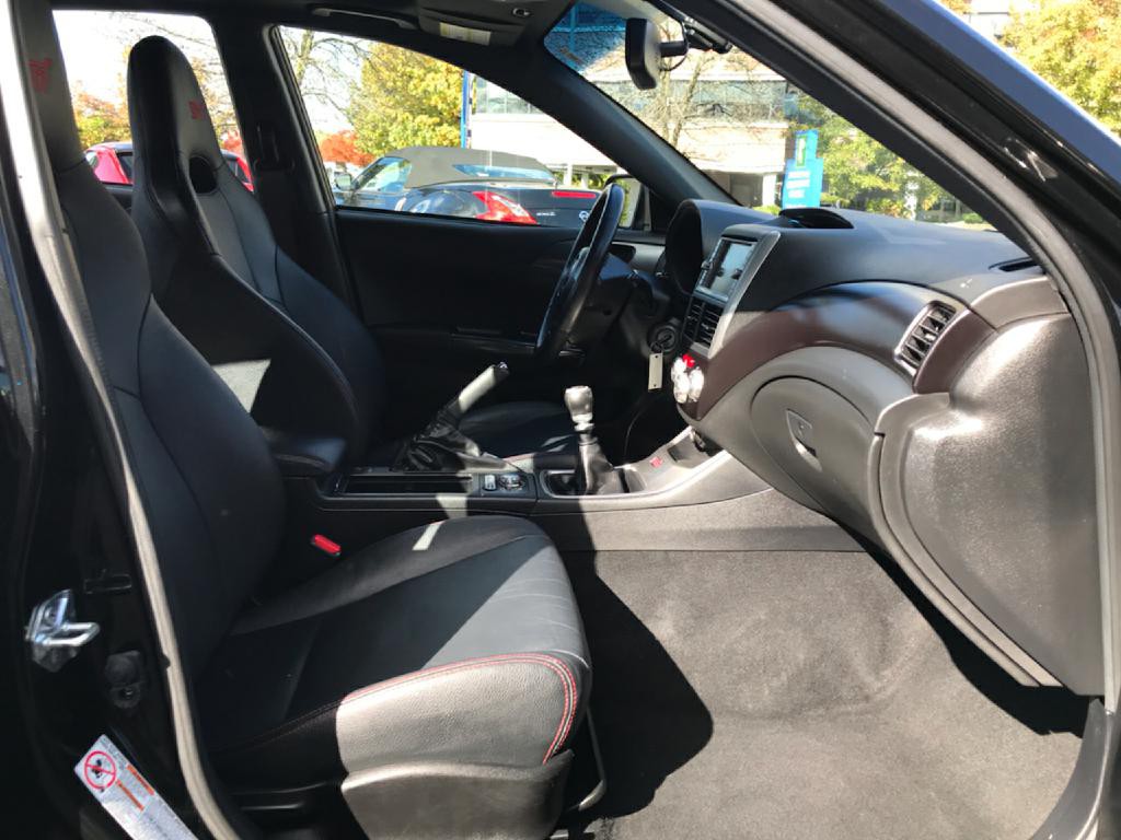 2011 Subaru Impreza WRX Image 36
